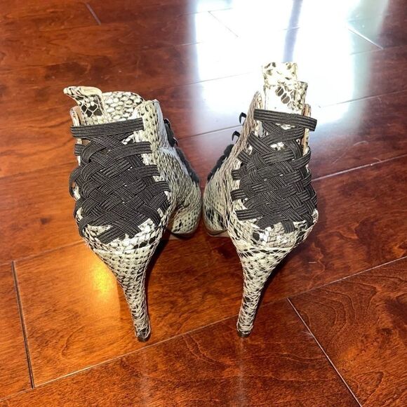 A7EIJĒ New York Lace-up, Peep Toe Bootie - Picture 2 of 6